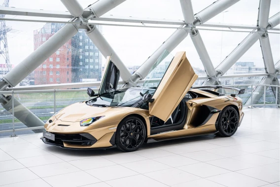 Lamborghini Aventador