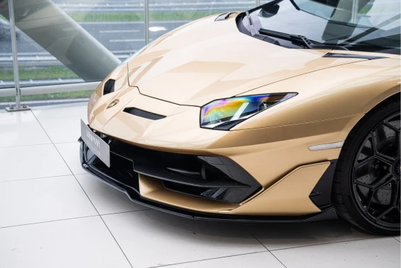 Lamborghini Aventador