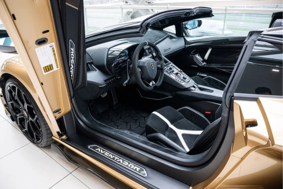 Lamborghini Aventador